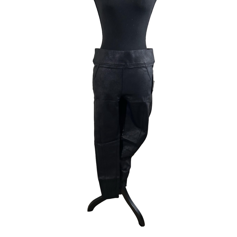 Democracy Women's Black High Rise Flattering Fit Trousers, NWT